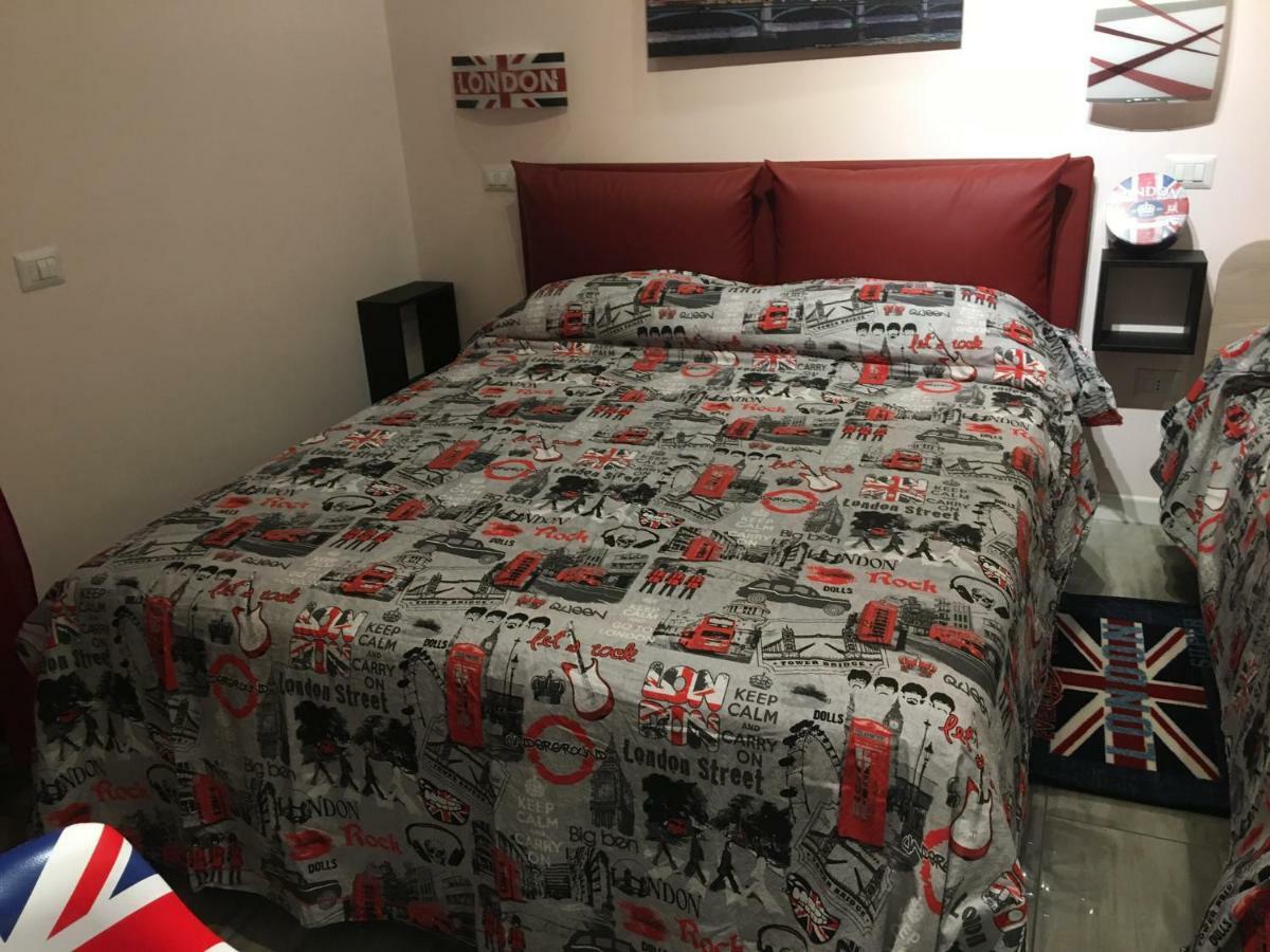 B&B Cuore Di 萨莱诺 外观 照片